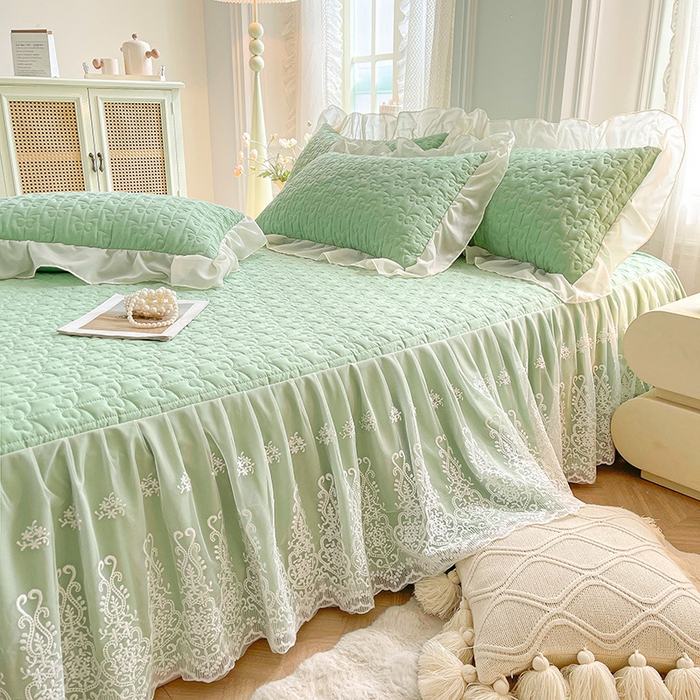 91家纺网 家纺一手货源 找家纺 鼎丰家纺 2025新款蕾丝夹棉床裙-洛可可系列 洛可可-绿