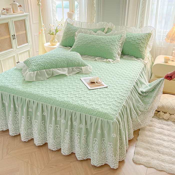 91家纺网 家纺一手货源 找家纺 鼎丰家纺 2025新款蕾丝夹棉床裙-洛可可系列 洛可可-绿