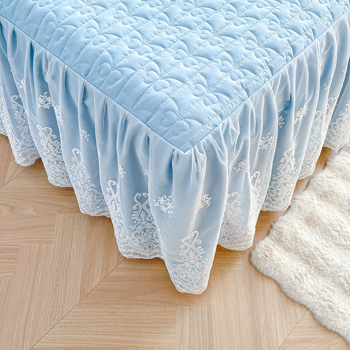 91家纺网 家纺一手货源 找家纺 鼎丰家纺 2025新款蕾丝夹棉床裙-洛可可系列 洛可可-蓝