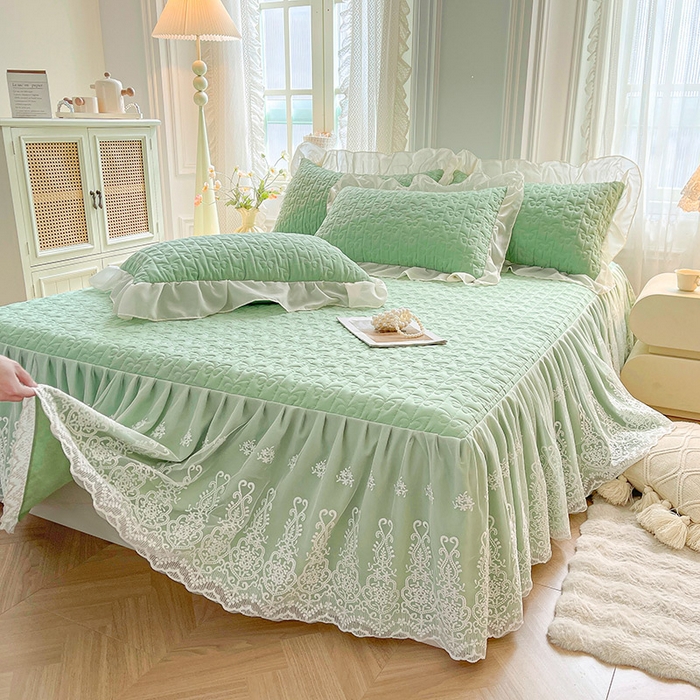 91家纺网 家纺一手货源 找家纺 鼎丰家纺 2025新款蕾丝夹棉床裙-洛可可系列 洛可可-绿