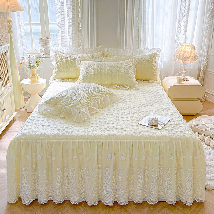 91家纺网 家纺一手货源 找家纺 鼎丰家纺 2025新款蕾丝夹棉床裙-洛可可系列 洛可可-黄