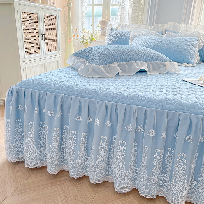 91家纺网 家纺一手货源 找家纺 鼎丰家纺 2025新款蕾丝夹棉床裙-洛可可系列 洛可可-蓝