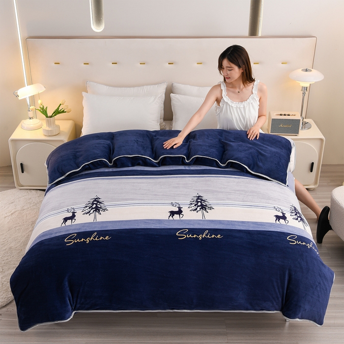 91家纺网 家纺一手货源 找家纺 晚静 2025新牛奶绒印花单被套法莱绒金貂被套单件180克全尺寸被套 小鹿