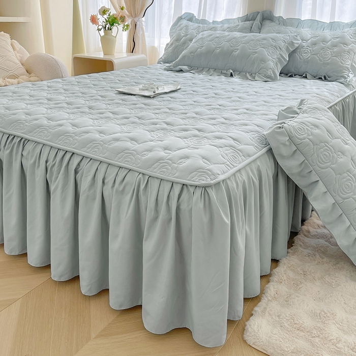 91家纺网 家纺一手货源 找家纺 鼎丰家纺 2025新款纯色夹棉床裙-玫瑰之恋 玫瑰之恋-浅灰