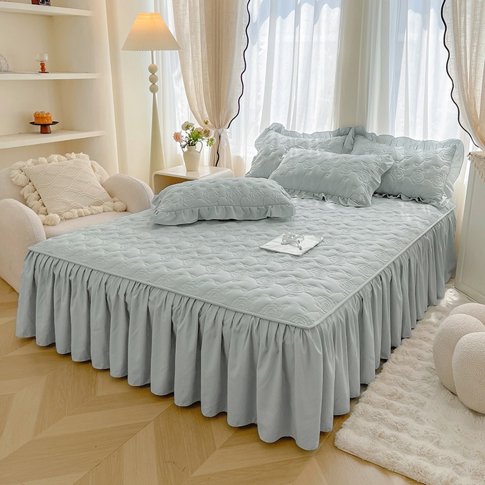 91家纺网 家纺一手货源 找家纺 鼎丰家纺 2025新款纯色夹棉床裙-玫瑰之恋 玫瑰之恋-浅灰