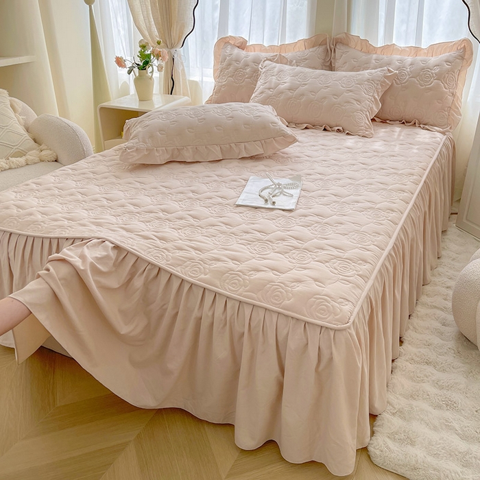 91家纺网 家纺一手货源 找家纺 鼎丰家纺 2025新款纯色夹棉床裙-玫瑰之恋 玫瑰之恋-卡其