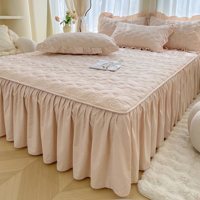 91家纺网 家纺一手货源 找家纺 鼎丰家纺 2025新款纯色夹棉床裙-玫瑰之恋 玫瑰之恋-卡其