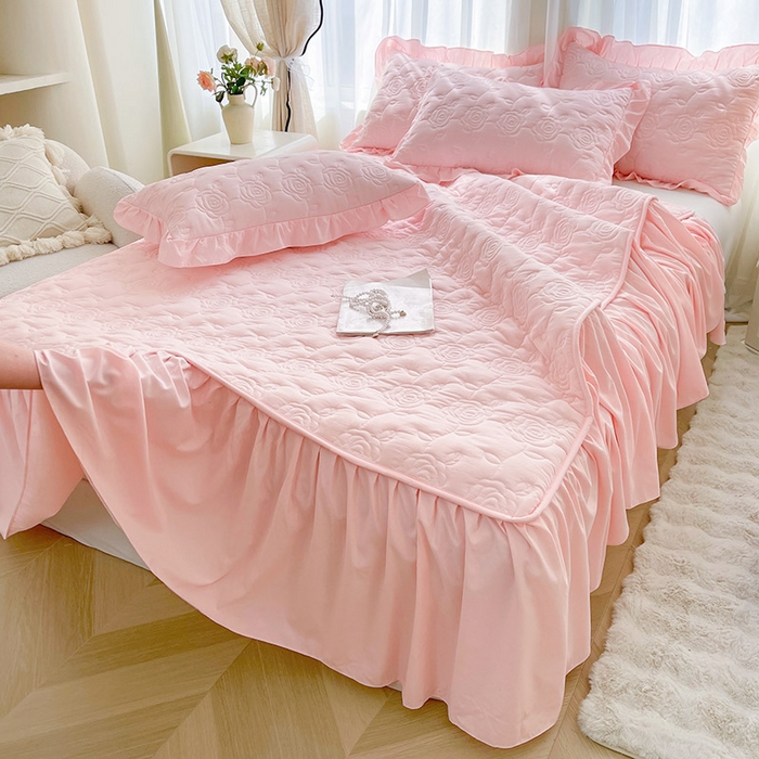 91家纺网 家纺一手货源 找家纺 鼎丰家纺 2025新款纯色夹棉床裙-玫瑰之恋 玫瑰之恋-粉