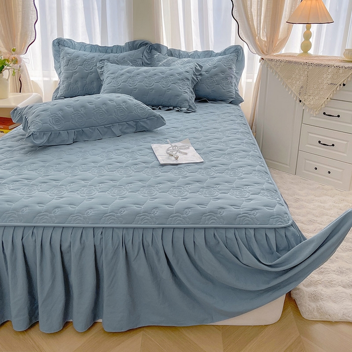 91家纺网 家纺一手货源 找家纺 鼎丰家纺 2025新款纯色夹棉床裙-玫瑰之恋 玫瑰之恋-蓝