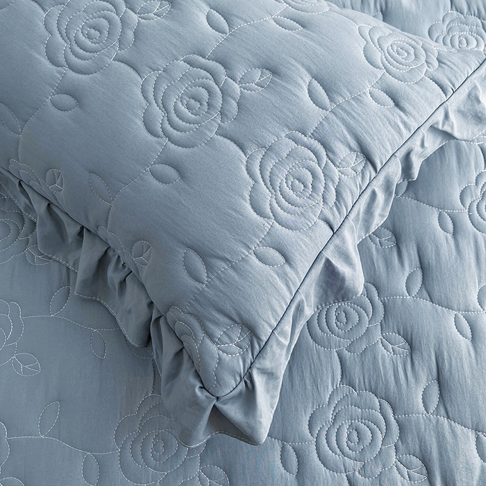 91家纺网 家纺一手货源 找家纺 鼎丰家纺 2025新款纯色夹棉床裙-玫瑰之恋 玫瑰之恋-蓝