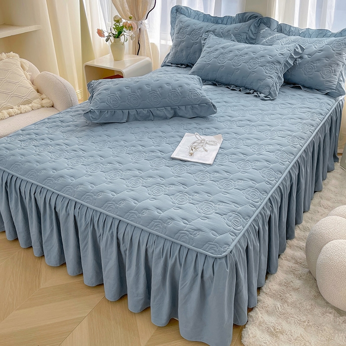 91家纺网 家纺一手货源 找家纺 鼎丰家纺 2025新款纯色夹棉床裙-玫瑰之恋 玫瑰之恋-蓝