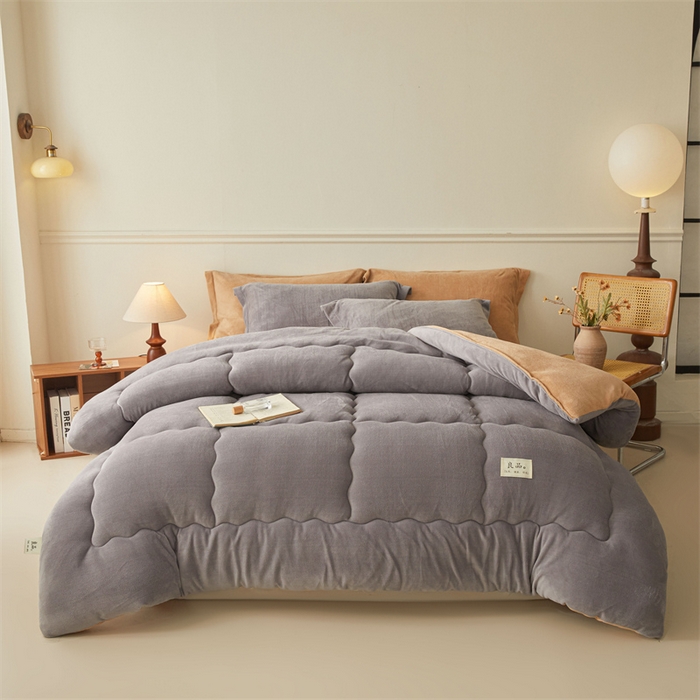 91家纺网 家纺一手货源 找家纺 吉祥家纺 2025新款牛奶绒冬被系列被子被芯 卡布奇诺