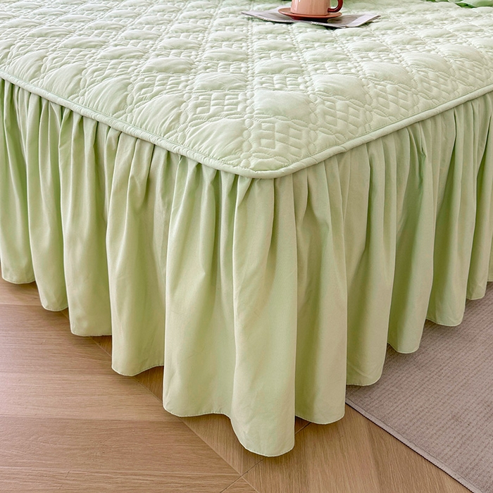 91家纺网 家纺一手货源 找家纺 （总）鼎丰家纺 2025新款纯色夹棉床裙-格影