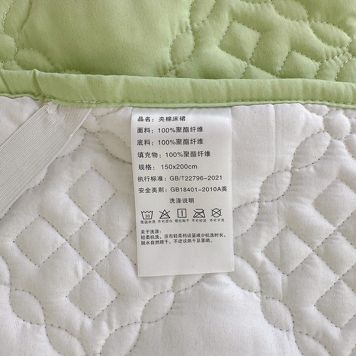 91家纺网 家纺一手货源 找家纺 鼎丰家纺 2025新款纯色夹棉床裙-格影 格影-绿