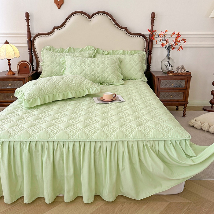 91家纺网 家纺一手货源 找家纺 鼎丰家纺 2025新款纯色夹棉床裙-格影 格影-绿