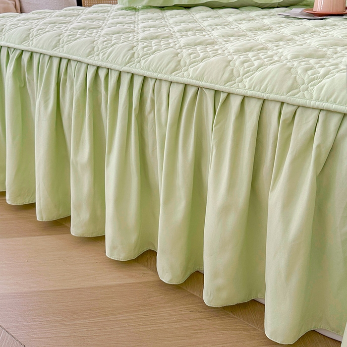 91家纺网 家纺一手货源 找家纺 鼎丰家纺 2025新款纯色夹棉床裙-格影 格影-绿