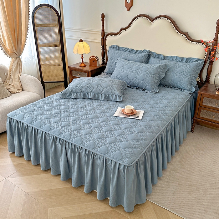 91家纺网 家纺一手货源 找家纺 鼎丰家纺 2025新款纯色夹棉床裙-格影 格影-蓝