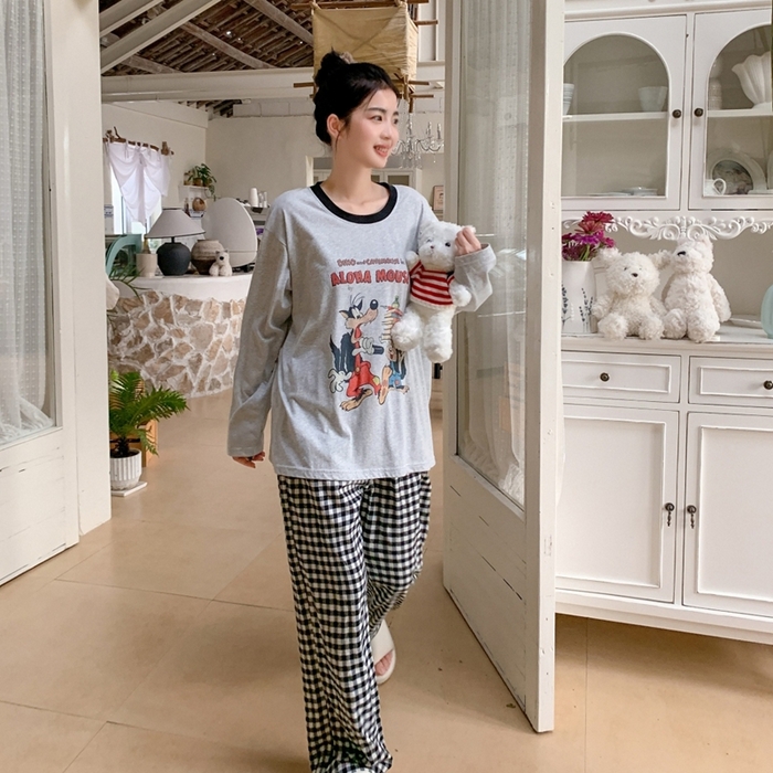 91家纺网 家纺一手货源 找家纺 妍景家居生活馆 2025新款梦境巡游家居服 梦境巡游家居服-黑色