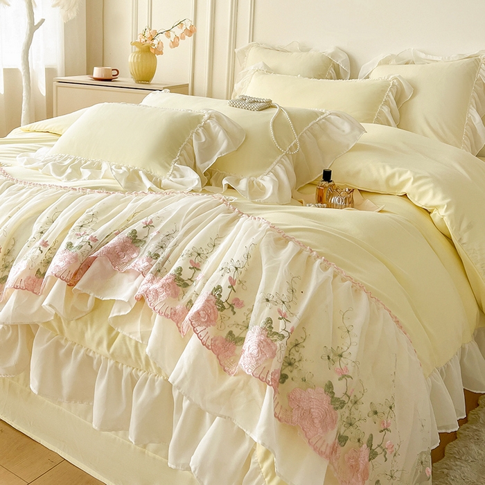 91家纺网 家纺一手货源 找家纺 鼎丰家纺 2025新款蕾丝雪纺花边四件套-悦夏花影系列 悦夏花影-米黄