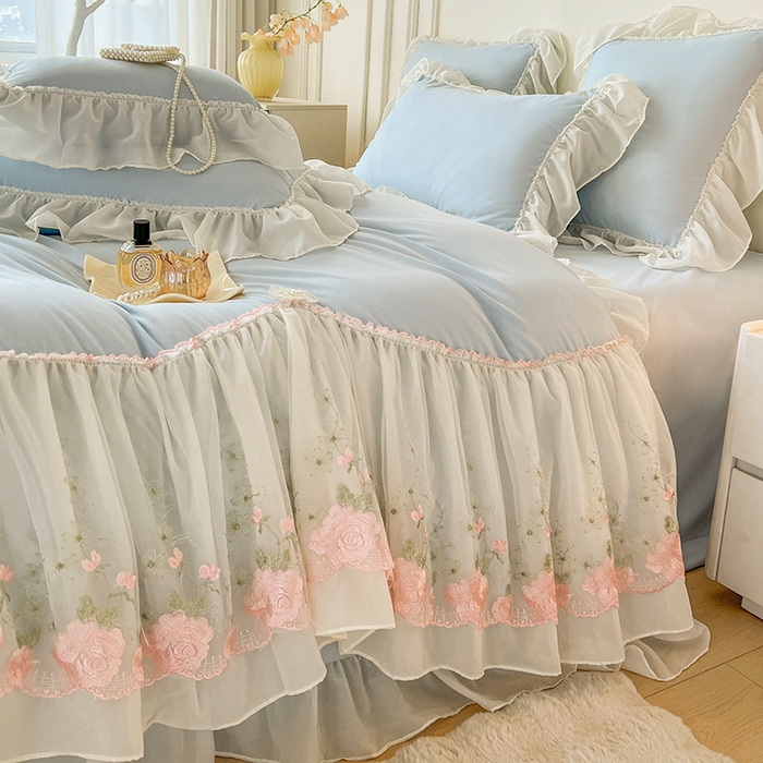 91家纺网 家纺一手货源 找家纺 鼎丰家纺 2025新款蕾丝雪纺花边四件套-悦夏花影系列 悦夏花影-浅蓝