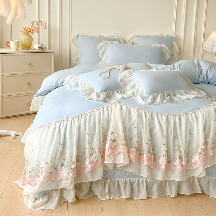 91家纺网 家纺一手货源 找家纺 鼎丰家纺 2025新款蕾丝雪纺花边四件套-悦夏花影系列 悦夏花影-浅蓝