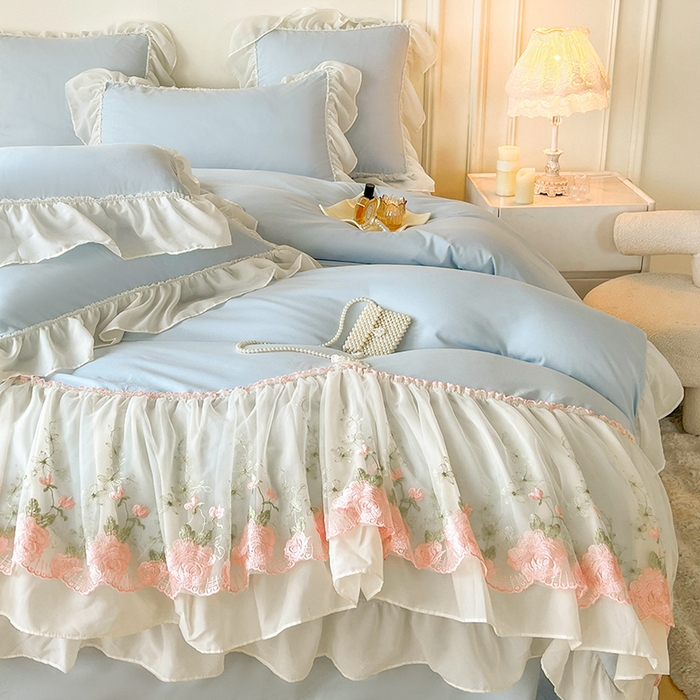 91家纺网 家纺一手货源 找家纺 鼎丰家纺 2025新款蕾丝雪纺花边四件套-悦夏花影系列 悦夏花影-浅蓝