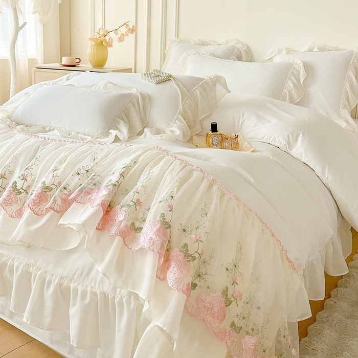 91家纺网 家纺一手货源 找家纺 鼎丰家纺 2025新款蕾丝雪纺花边四件套-悦夏花影系列 悦夏花影-奶白