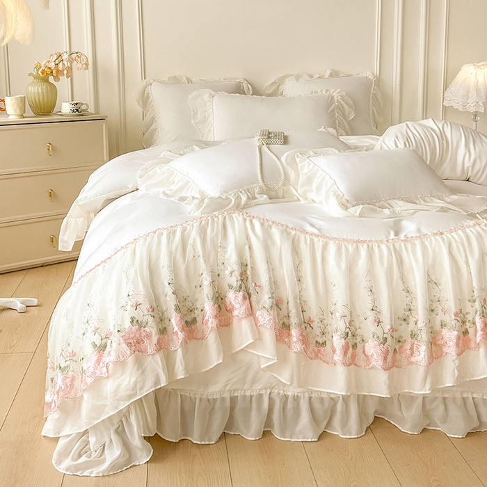 91家纺网 家纺一手货源 找家纺 鼎丰家纺 2025新款蕾丝雪纺花边四件套-悦夏花影系列 悦夏花影-奶白