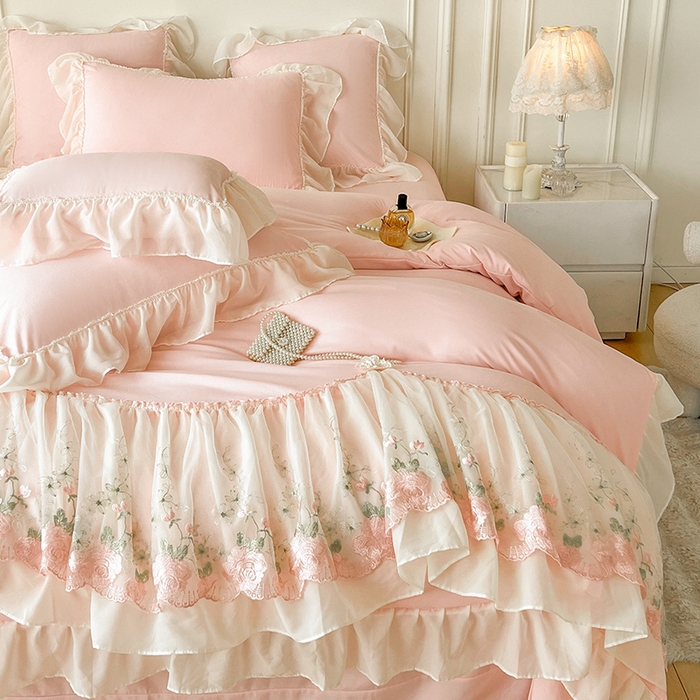 91家纺网 家纺一手货源 找家纺 鼎丰家纺 2025新款蕾丝雪纺花边四件套-悦夏花影系列 悦夏花影-浅粉