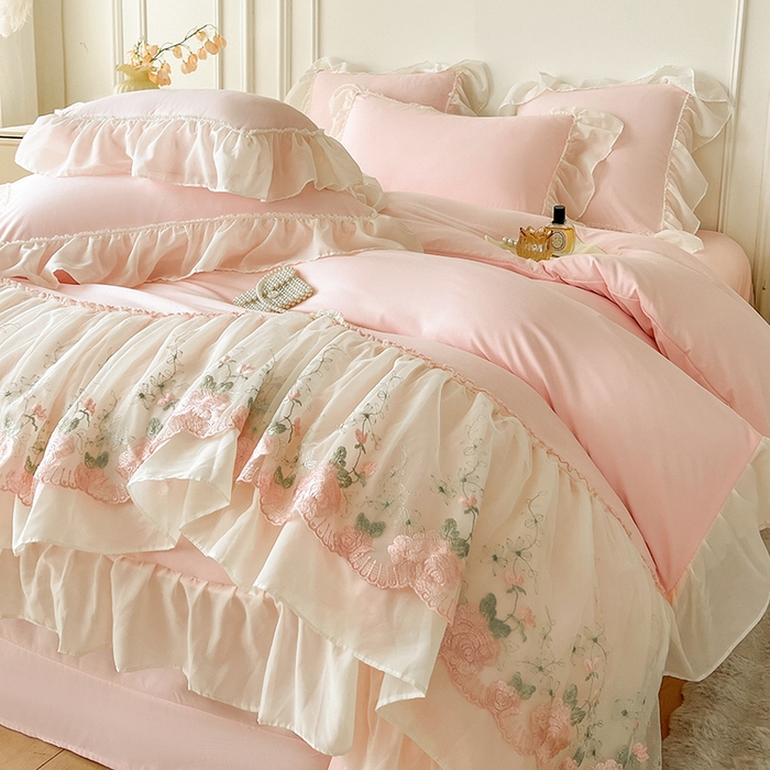 91家纺网 家纺一手货源 找家纺 鼎丰家纺 2025新款蕾丝雪纺花边四件套-悦夏花影系列 悦夏花影-浅粉