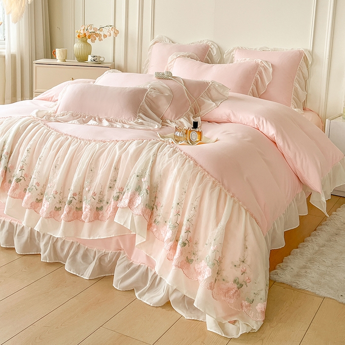 91家纺网 家纺一手货源 找家纺 鼎丰家纺 2025新款蕾丝雪纺花边四件套-悦夏花影系列 悦夏花影-浅粉