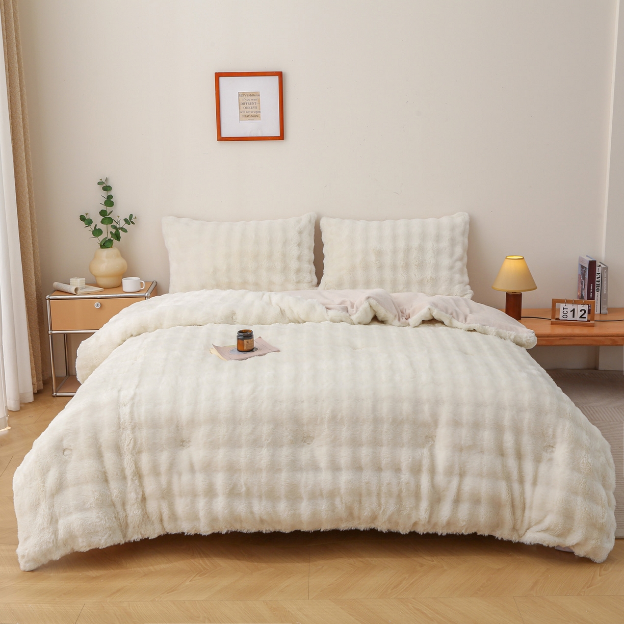 91家纺网 家纺一手货源 找家纺 （总）亚龙工厂店 2025新款亲肤舒适兔兔绒被子被芯三件套