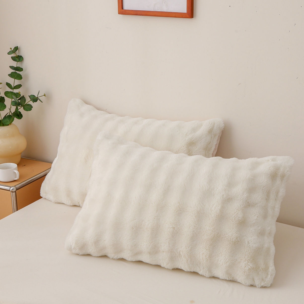 91家纺网 家纺一手货源 找家纺 （总）亚龙工厂店 2025新款亲肤舒适兔兔绒被子被芯三件套