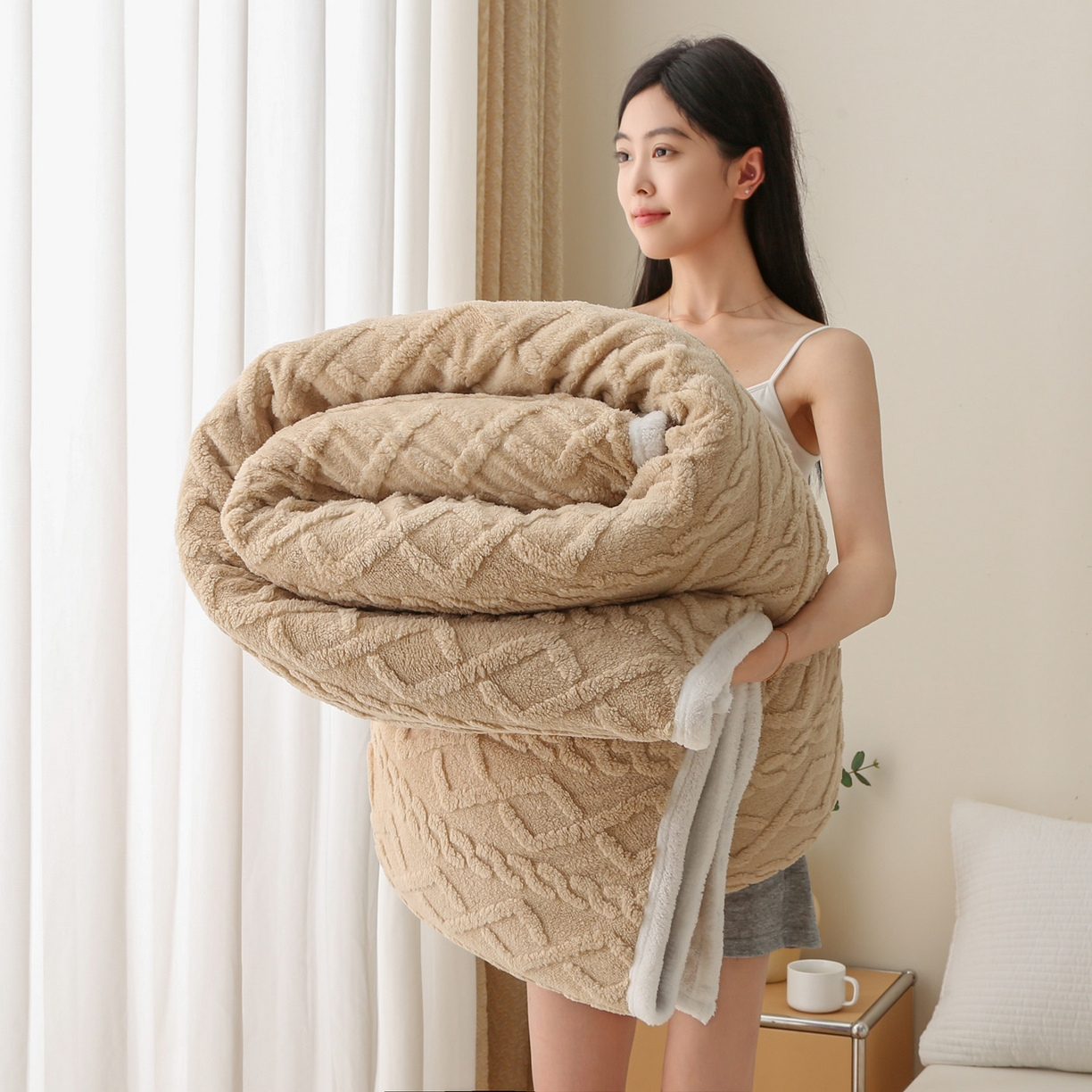 亚龙工厂店 2025新款亲肤舒适塔肤绒毛毯盖毯毯子 卡其色