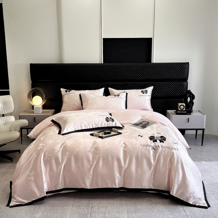 91家纺网 家纺一手货源 找家纺 金牛座家纺 2025新款贡缎提花磨毛亲肤棉刺绣四件套-蝴蝶结 蝴蝶结-浅粉