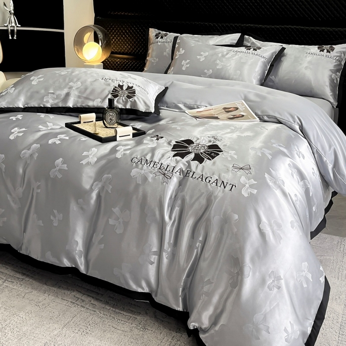 91家纺网 家纺一手货源 找家纺 金牛座家纺 2025新款贡缎提花磨毛亲肤棉刺绣四件套-蝴蝶结 蝴蝶结-浅灰