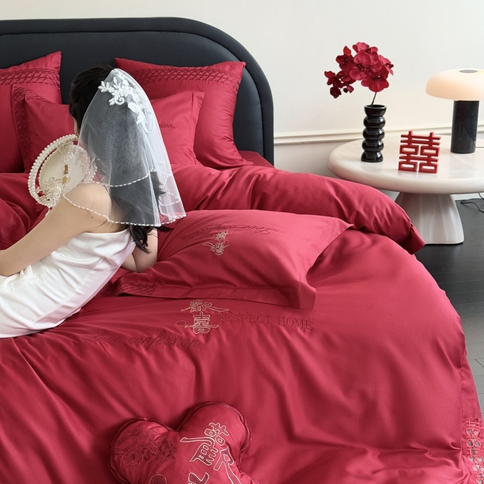 91家纺网 家纺一手货源 找家纺 江涞 2025新款长绒棉纯棉镂空刺绣四件套-欢喜 欢喜-红