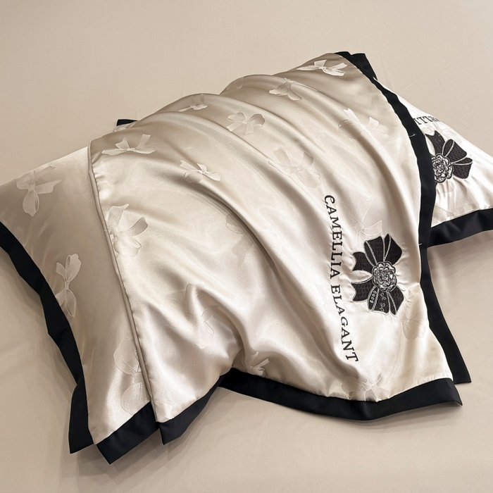 91家纺网 家纺一手货源 找家纺 金牛座家纺 2025新款贡缎提花磨毛亲肤棉刺绣四件套-蝴蝶结 蝴蝶结-香槟