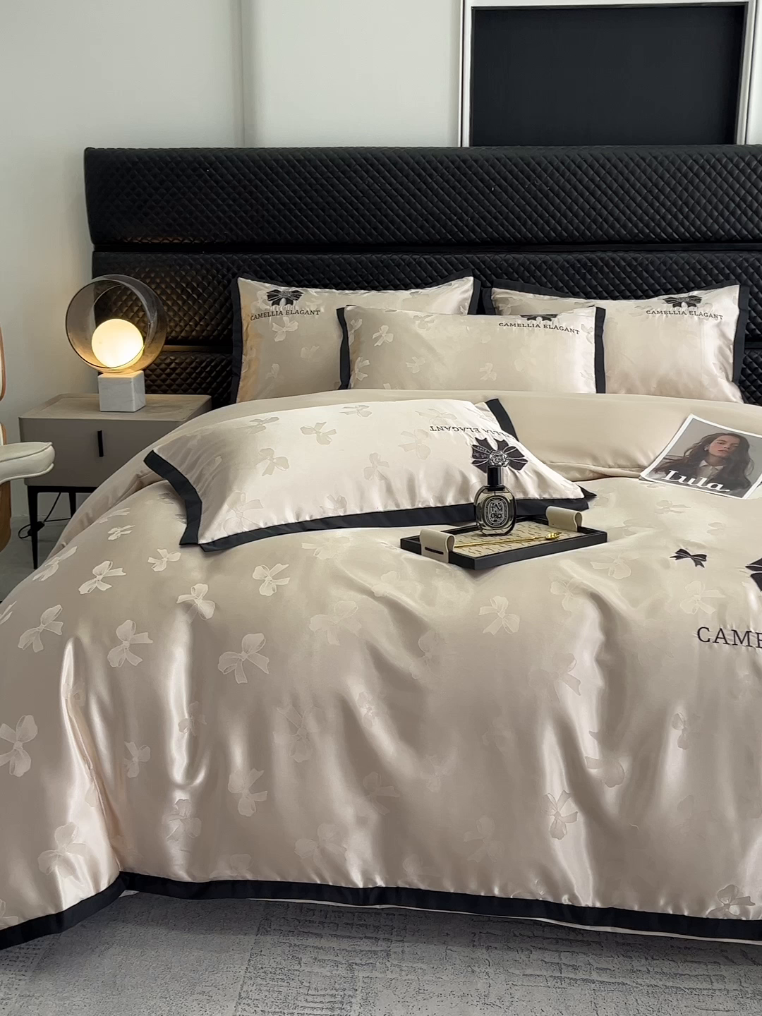 91家纺网 家纺一手货源 找家纺 金牛座家纺 2025新款贡缎提花磨毛亲肤棉刺绣四件套-蝴蝶结 蝴蝶结-香槟