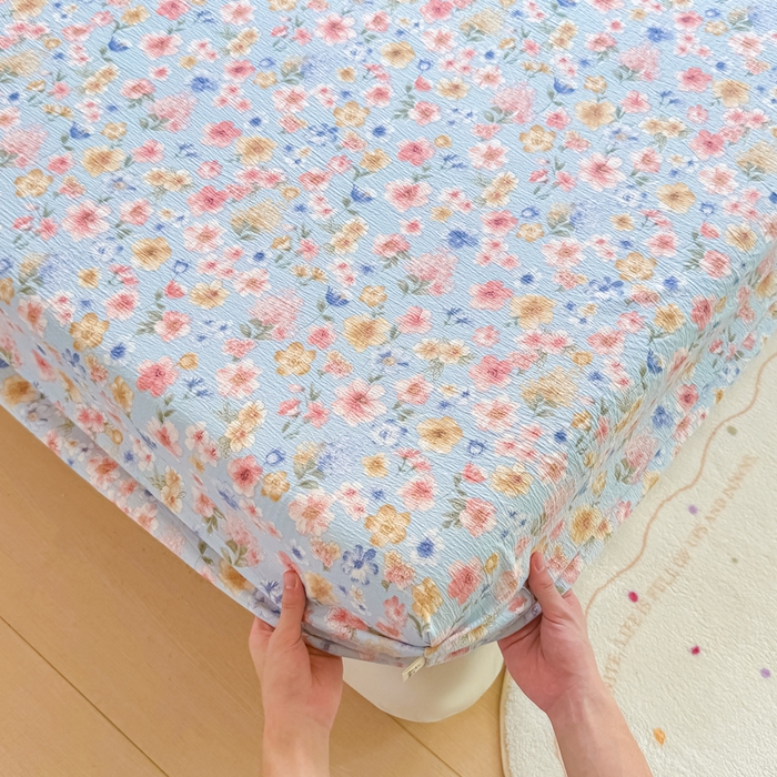 91家纺网 家纺一手货源 找家纺 丝芙妮家居（原乐视家纺） 2026新款A类皱皱纱亲肤木棉床笠-系列二 兰花情