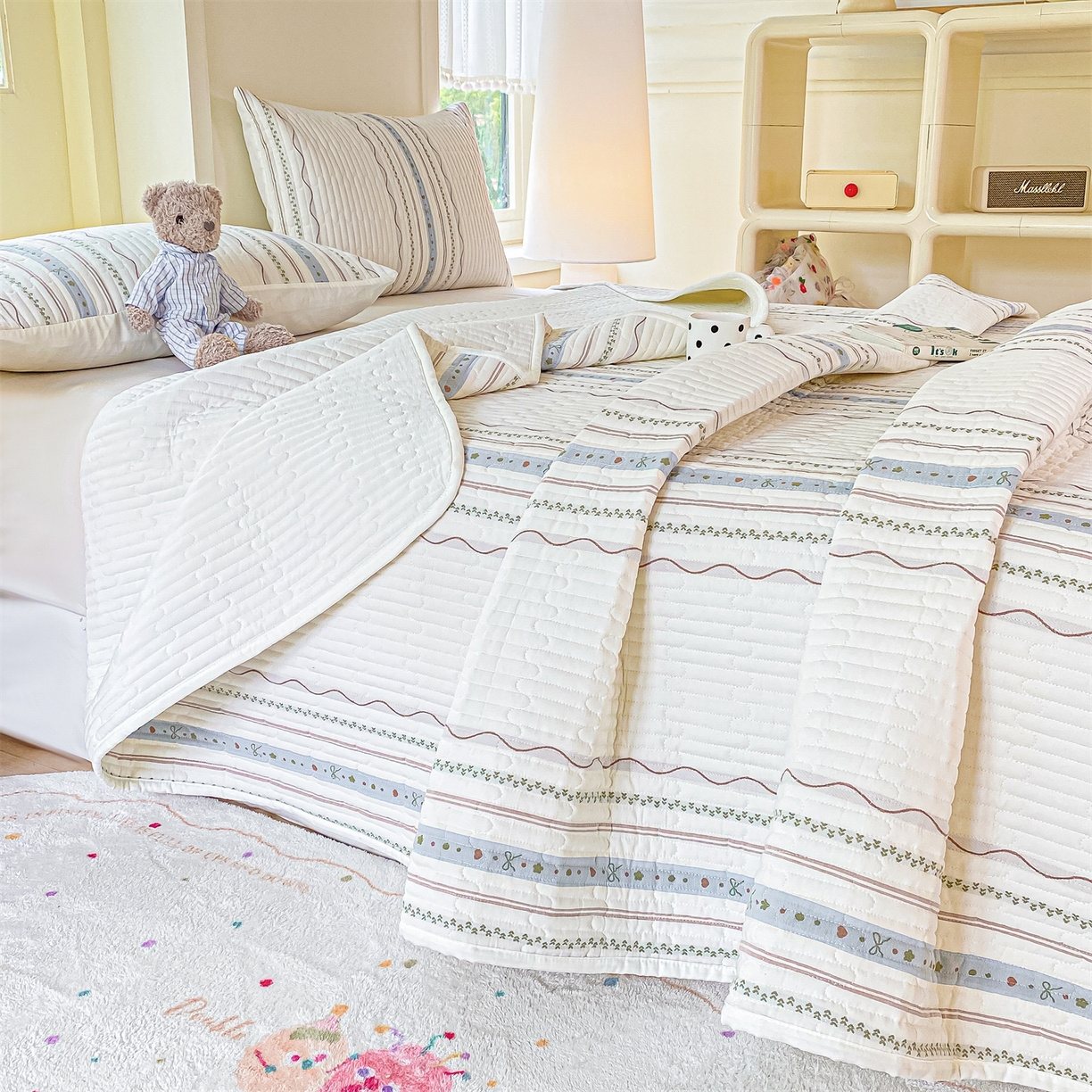 91家纺网 家纺一手货源 找家纺 灰鲸 2025新款全棉色织提花床盖系列 简爱-蓝