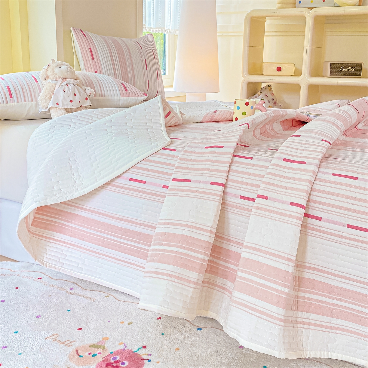 91家纺网 家纺一手货源 找家纺 灰鲸 2025新款全棉色织提花床盖系列 速写-粉