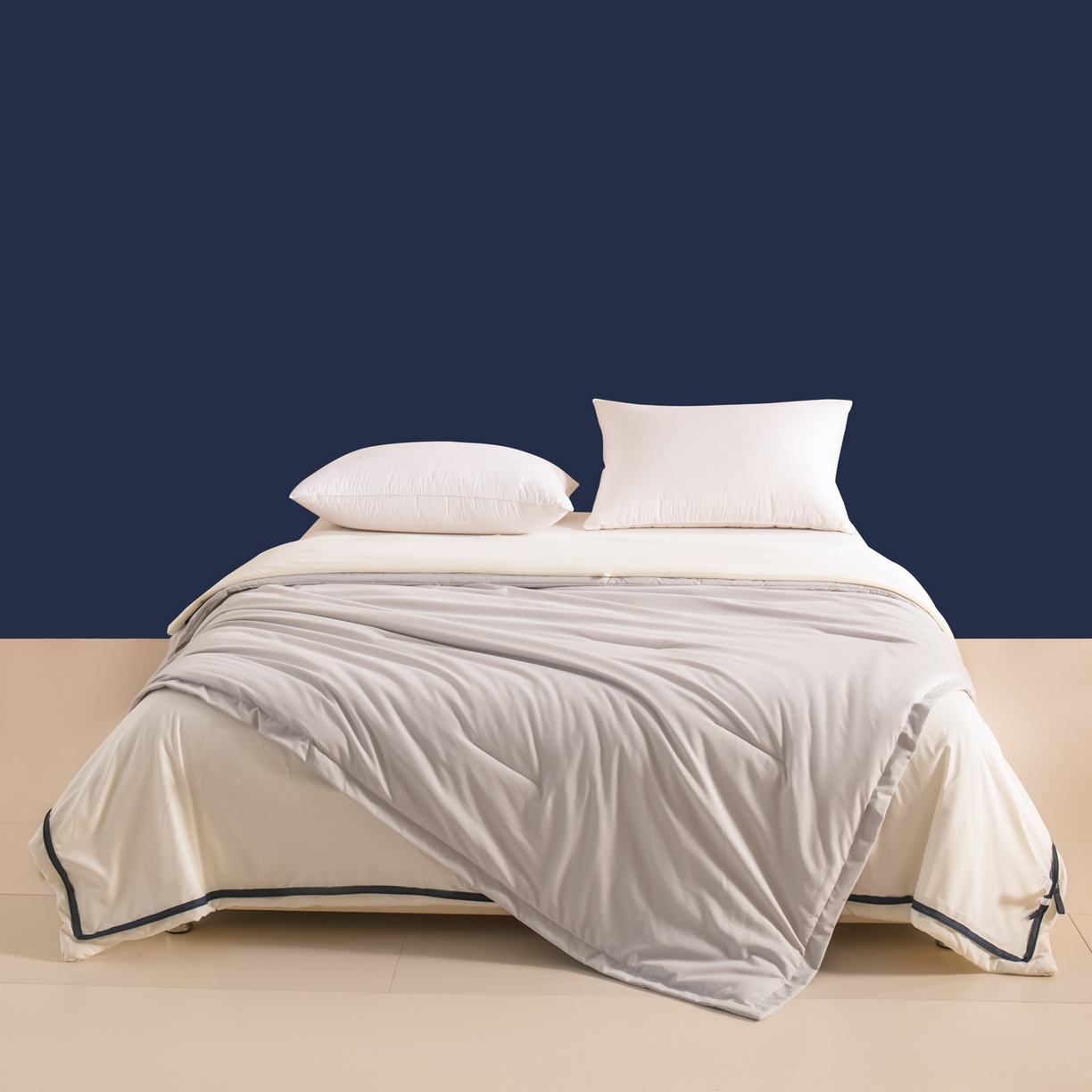 91家纺网 家纺一手货源 找家纺 龙图家纺 2025新款冬被星球深睡被PRO可机洗抗菌控温被双层子母被双胎被春秋被冬被 云朵白