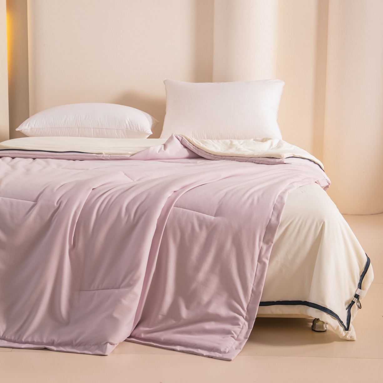 91家纺网 家纺一手货源 找家纺 龙图家纺 2025新款亚朵冬被星球深睡被PRO可机洗抗菌控温被双层子母被双胎被春秋被冬被 雾凇粉