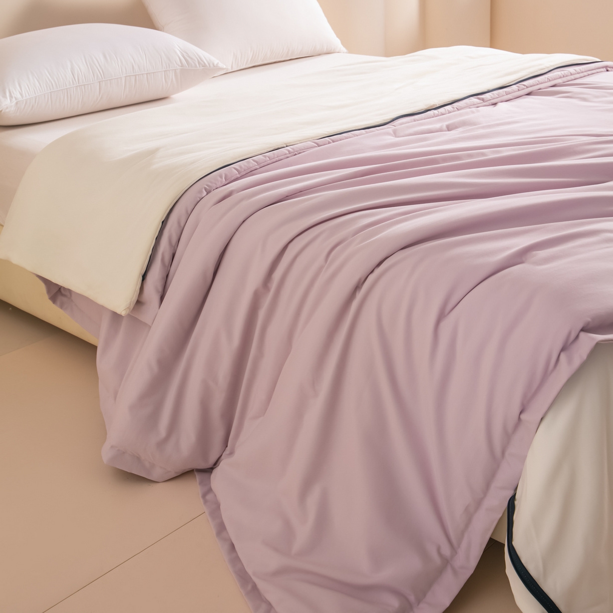 91家纺网 家纺一手货源 找家纺 龙图家纺 2025新款亚朵冬被星球深睡被PRO可机洗抗菌控温被双层子母被双胎被春秋被冬被 雾凇粉