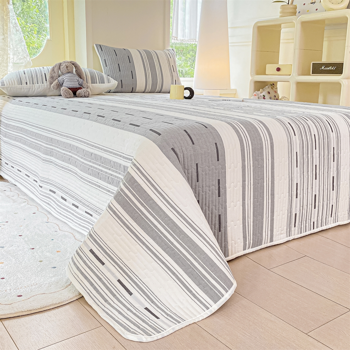 91家纺网 家纺一手货源 找家纺 灰鲸 2025新款全棉色织提花床盖系列 速写-灰