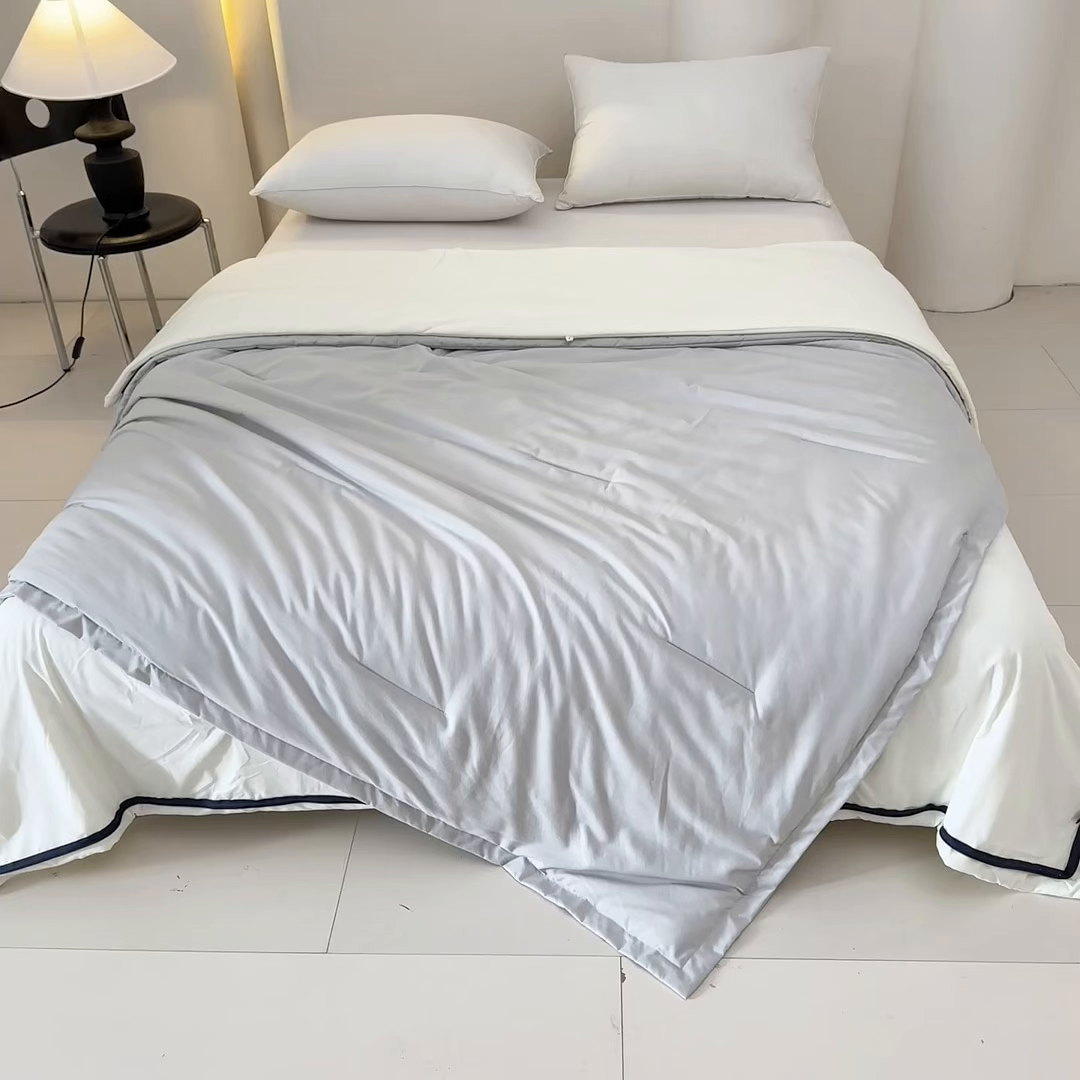 91家纺网 家纺一手货源 找家纺 龙图家纺 2025新款冬被星球深睡被PRO可机洗抗菌控温被双层子母被双胎被春秋被冬被 云朵白