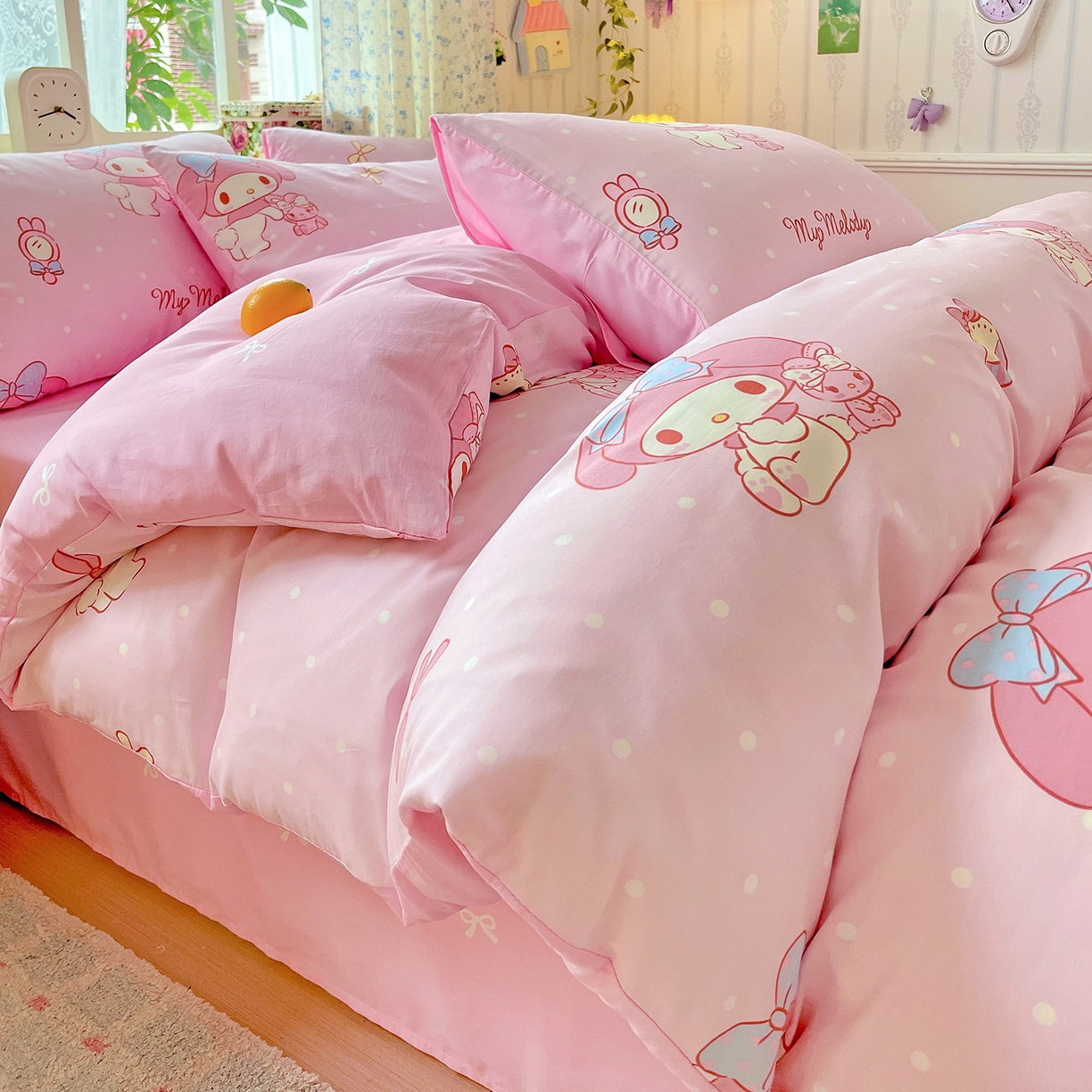 91家纺网 家纺一手货源 找家纺 朵希曼 2025新款全棉三丽鸥卡通印花系列四件套 蝴蝶结美乐蒂