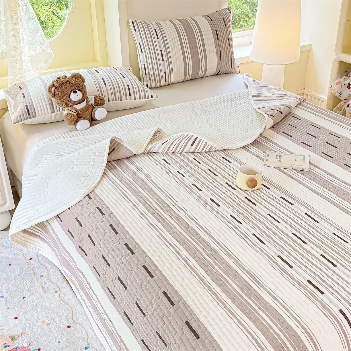 91家纺网 家纺一手货源 找家纺 灰鲸 2025新款全棉色织提花床盖系列 速写-咖