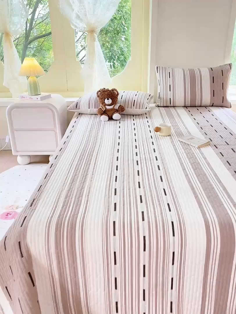 91家纺网 家纺一手货源 找家纺 灰鲸 2025新款全棉色织提花床盖系列 速写-咖